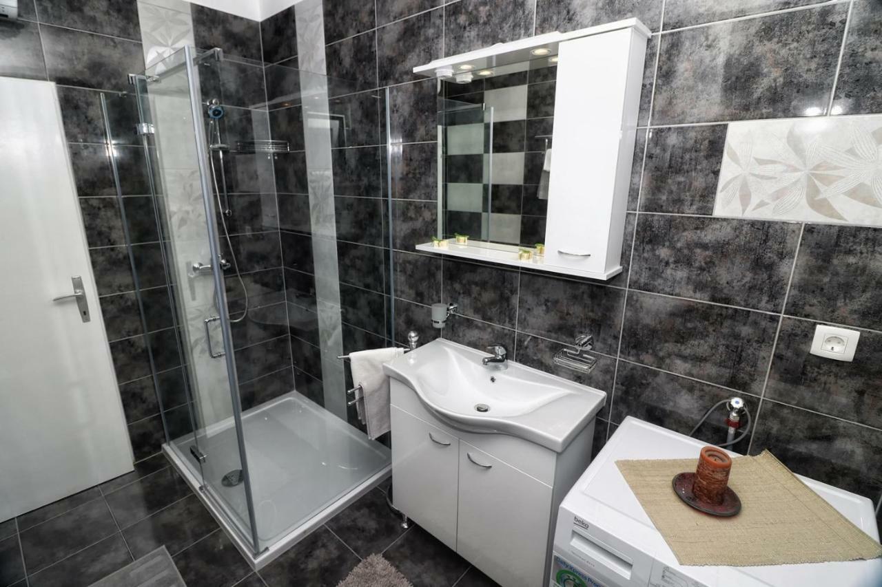Apartment Edi Pula Ngoại thất bức ảnh